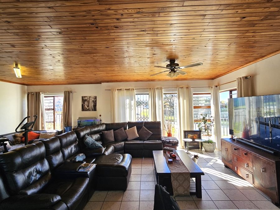 3 Bedroom Property for Sale in C Place Eastern Cape